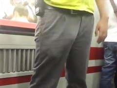 Str8 security guy bulge in metro ll