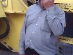 Str8 Syrian daddy pop out his tool